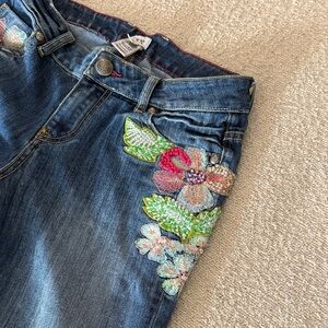 Cache Y2K Depop Embellished and Low Rise Embroidered Floral Blue Jeans